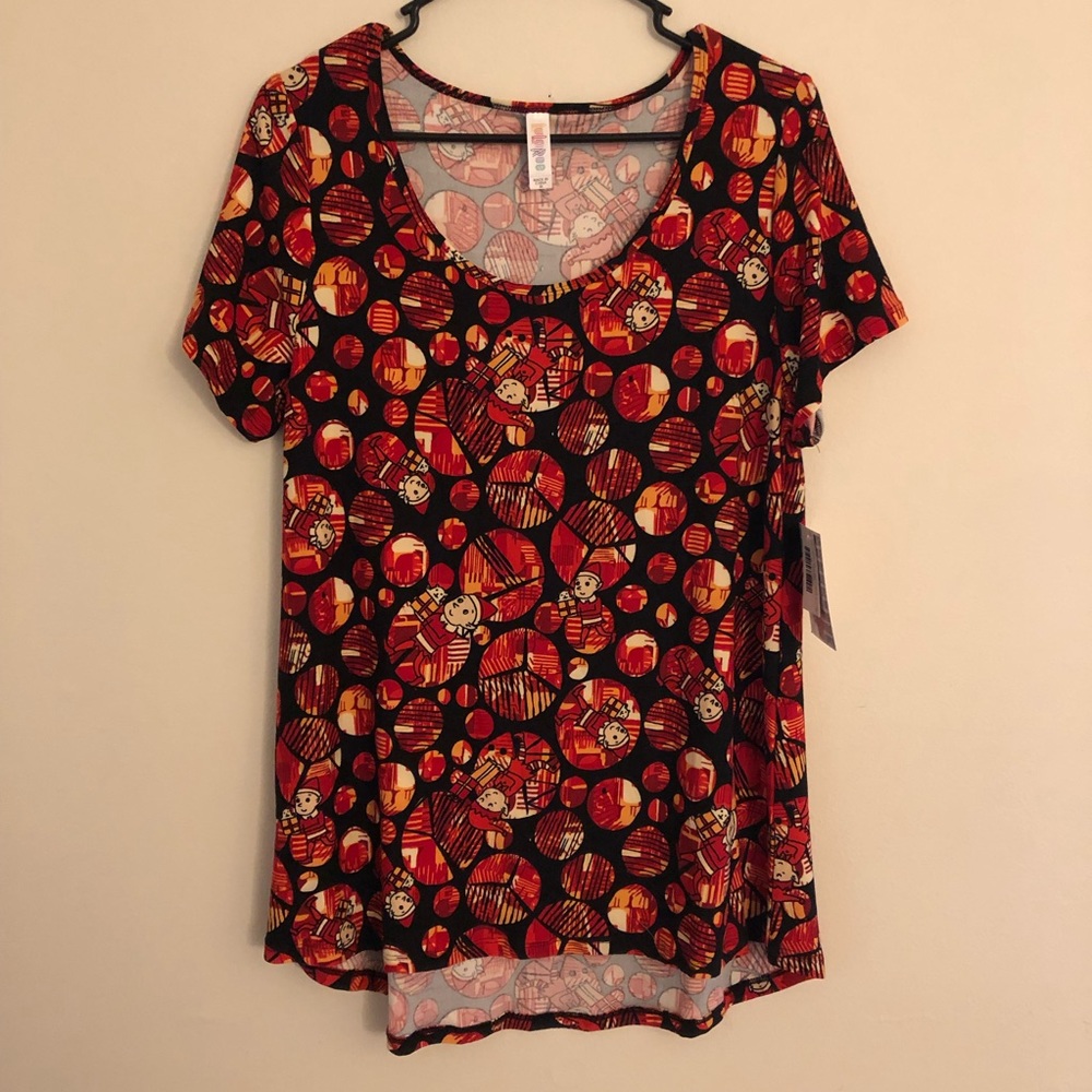 LuLaRoe Christmas Classic T - NWT